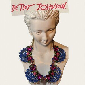 Betsey Johnson Fabric Roses Jeweled Blue Scallop Metal Base Statement Necklace